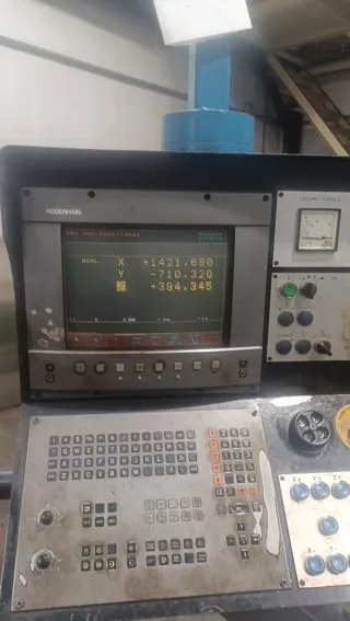 Fresadora CNC Heidenhain