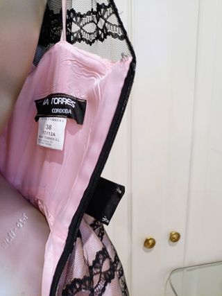 Vestido fiesta Ana Torres negro y rosa