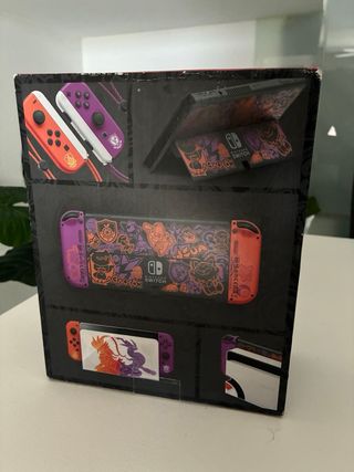 Nintendo Switch OLED Edizione Pokémon Scarlet & Violet