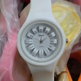 35 Relojes de Pulsera de Colores