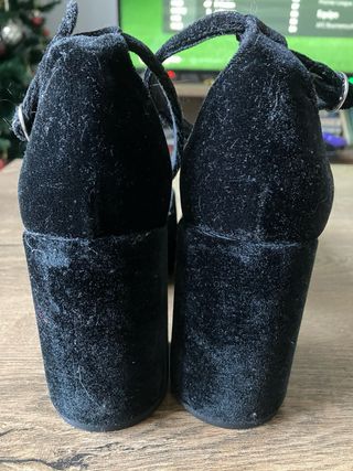 Zapatos de fiesta Pull&Bear negros