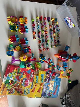 Pack juguetes superthings