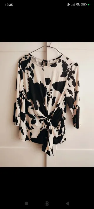 Blusa Nudo Beige y Negro