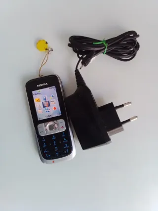 Teléfono Vodafone Nokia Vintage + Cargador