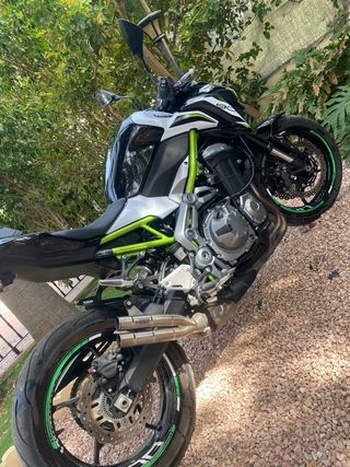 Kawasaki Z900