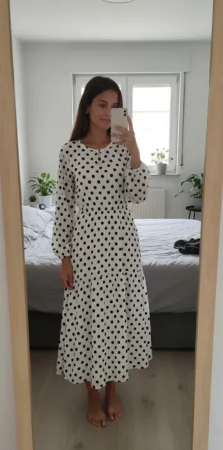 Vestido midi de lunares