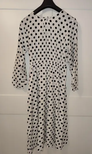 Vestido midi de lunares