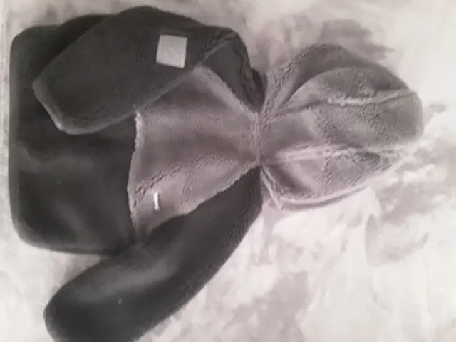 Cazadora 68 centímetros.