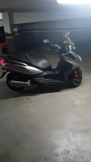 Kymco Super Dink 125i