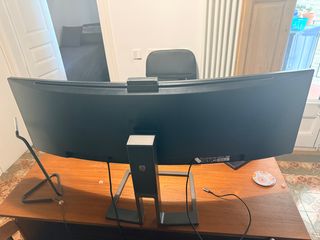 Monitor Philips 49 SuperWide Curvo