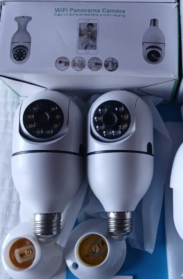 2 videoCámaras IP WiFi Modelo Bombilla