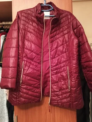 Chaqueton acolchada roja