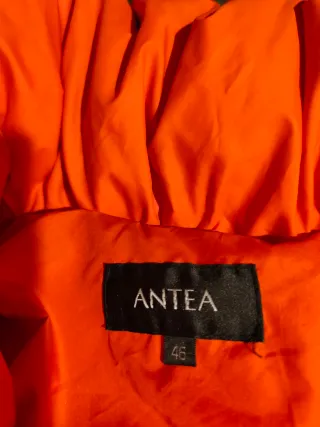 Chaqueta acolchada ANTEA DEL CORTE INGles roja tal