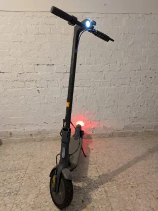 Patinete Eléctrico Xiaomi Mi Scooter 3