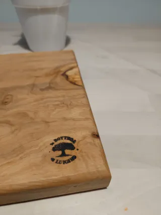 Tagliere in legno di ulivo