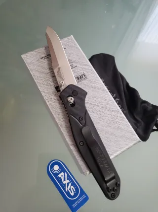 Benchmade Osborne AXIS Carbono