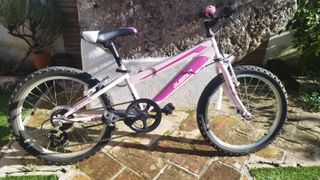 Bicicleta infantil rosa 5-10 años