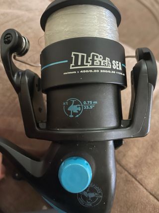 Caña de pescar con carrete y kit