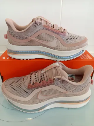 Nike Pegasus Premium T42.5