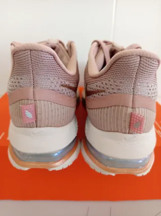 Nike Pegasus Premium T42.5