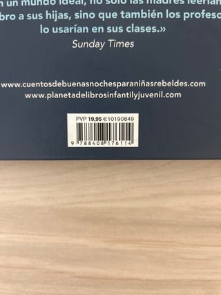 Cuentos de buenas noches para niñas rebeldes: 1...