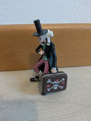 One Piece Statuina Dr. Hiriluk Hachette