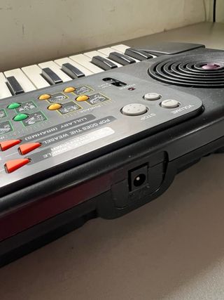 Teclado Casio SA-40 Vintage - Magical Sound Dial