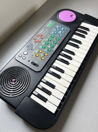 Teclado Casio SA-40 Vintage - Magical Sound Dial