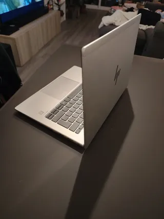 HP EliteBook 645 G11 Ryzen 7 | 16GB RAM, portatil