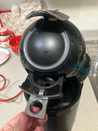 Cafetera Dolce Gusto Negra