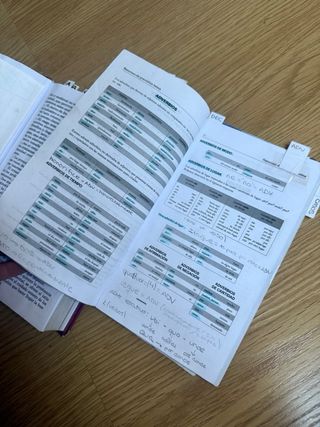 No puedo poner el ISBN porque lo he tapado