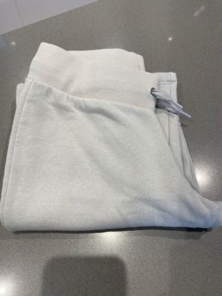 Pantalón chándal H&M niña gris 12-13 años