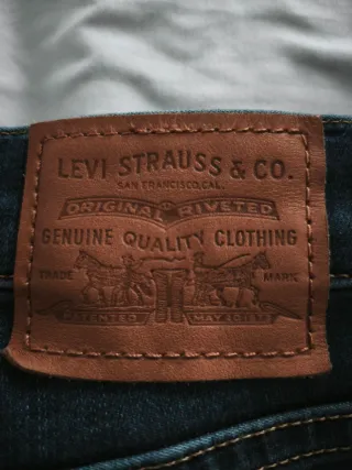 Vaqueros Levi's Talla 32 nuevos vintage