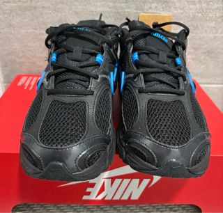 Nike V5 RNR Talla 43 Negro/Azul nuevas