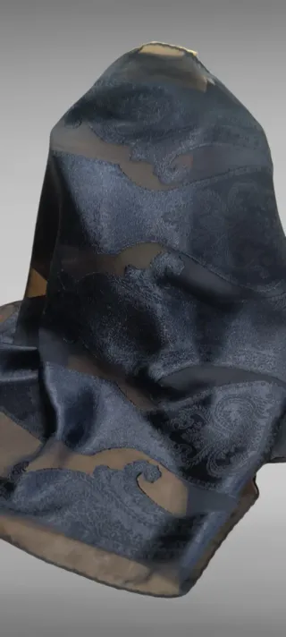 Chal azul marino bordado