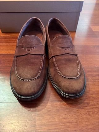 Mocassini nuovi in camoscio marrone