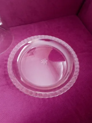 Plato de cristal con tapa