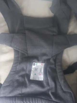 Mochila Ergobaby Porteo Gris