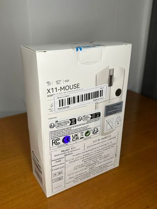 Ratón Gaming Attack Shark X11 Inalámbrico negro.