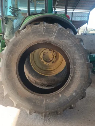 Rueda Tractor Trasera