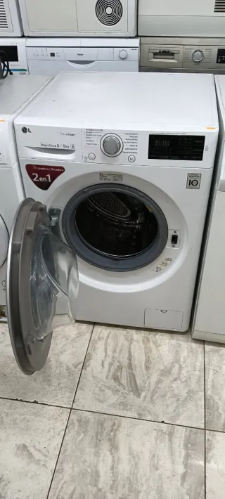 LAVADORA CON SECADORA L.G 8 KG A 5 KG