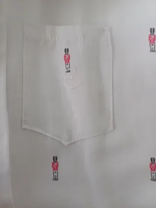 Camisa blanca talla 9 Soldaditos