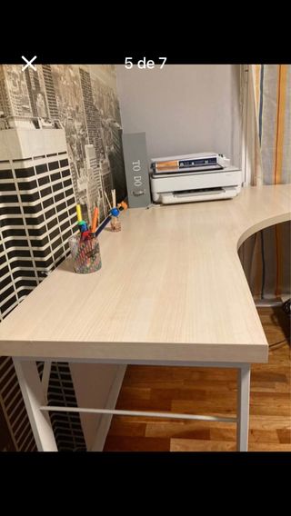Dormitorios . Mesa de estudio L