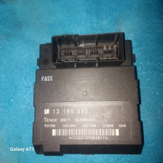 Módulo BCM KH 13 199 490 Vectra C.