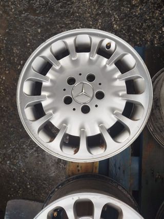Llantas Mercedes 16 Clásicas