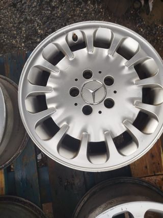 Llantas Mercedes 16 Clásicas