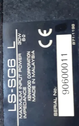 Altavoces Kenwood Marrones y Plateados