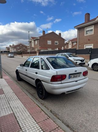 Ford Escort 1998