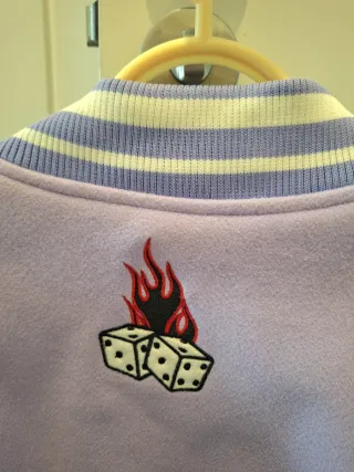 Chaqueta Bershka Lila Oversize