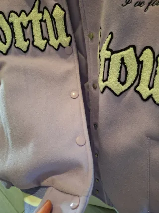 Chaqueta Bershka Lila Oversize